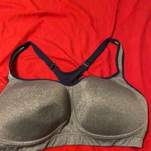 Old Navy sports bra 🏃🏽‍♀️